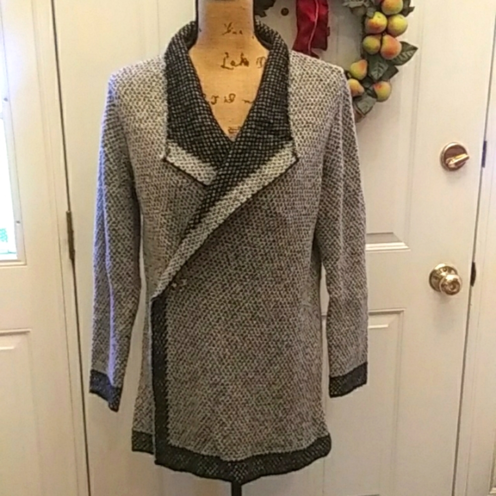 Maryline Italian wool blend sweater, VGUC
